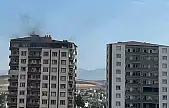 Kurtalan'da Yangın Merdiveninde Yangın Çıktı: Aileler Merdivenli Araçla Tahliye Edildi