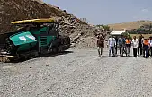 Pervari – Çemikari Yolu'nda Çalışmalar Hızla Devam Ediyor
