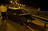 Siirt'te Gece Yarısı Kaza: Kontrolden Çıkan Otomobil Bariyere Çarptı