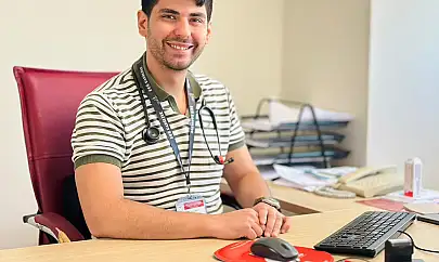 İç Hastalıkları Uzmanı Dr. Eren Yalçın Siirt'te Göreve Başladı