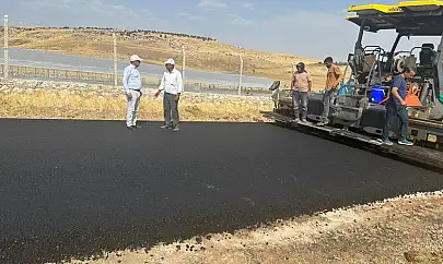 Kayabağlar–Kurtalan Yolu Asfaltlanıyor: 6,7 Kilometrelik Güzergâhta Çalışmalar Başladı