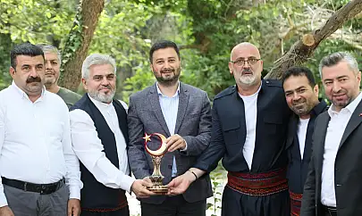 Öztekin, Siirt Şirvan Yolbaşı Köyü Yardımlaşma Programına Katıldı
