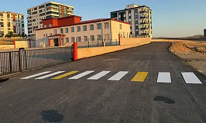 Siirt Belediyesi'nden Yaya ve Çocuk Güvenliği İçin Trafik Düzenlemeleri