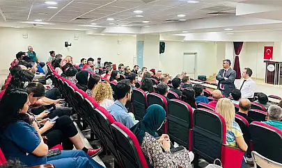 Siirt Eğitim ve Araştırma Hastanesi'nde Kritik Toplantı: Hekimlerden Müdüre Sorun Raporu