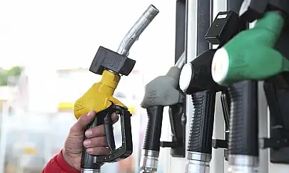 Siirt'te Akaryakıt Fiyatlarına Zam: Motorin 52 Lirayı Aştı