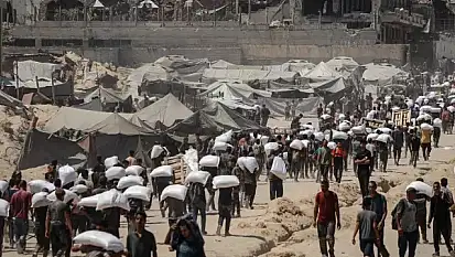 İsrail'in 'Taktiksel Ara' Açıklaması Sonrası Gazze'ye Yardım Girişleri ve Çatışmalar Sürüyor