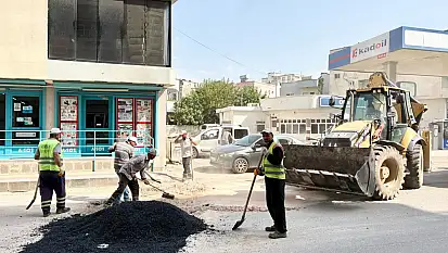 Kurtalan Belediyesi Sümer Mahallesi'nde Yol Onarım Çalışmalarını Sürdürüyor