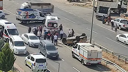 Siirt'te Trafik Kazası: Kapalı Cezaevi Önünde 3 Kişi Yaralandı