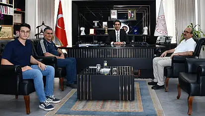Siirt'te Türkiye Birincileri Makamda Ödüllendirildi