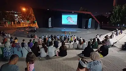 Siirt'te Yaz Akşamlarına Sinema Keyfi Geliyor