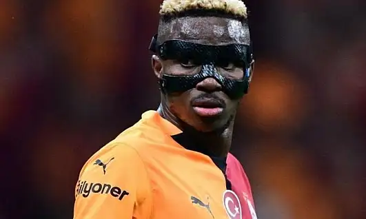 Napoli, Osimhen Transferinde Görüşmeleri Askıya Aldı