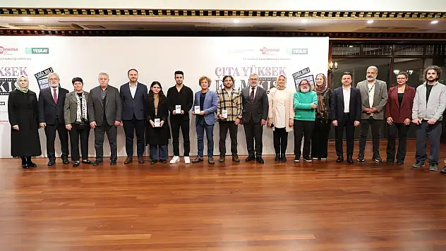 8.Yeşilay Sağlıklı Fikirler Kısa Film Yarışmasında Ödüller Sahiplerini Buldu