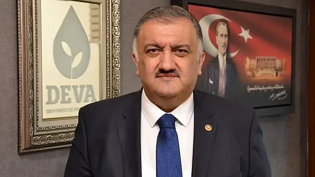 Ak Parti'de Seçim Faturasının İl Başkanlarına Kesilmesine Karal'dan Tepki