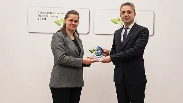 Aksa Doğalgaz Altıncı Kez Düşük Karbon Kahramanı Ödülü'ne Değer Görüldü
