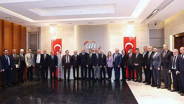 Ankara Buluşmaları Toplantılarının İlki Üniversite Rektörleriyle Yapıldı