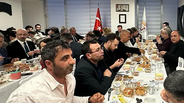Ankaralı Gazeteciler Geleneksel KGK İftarında Buluştu
