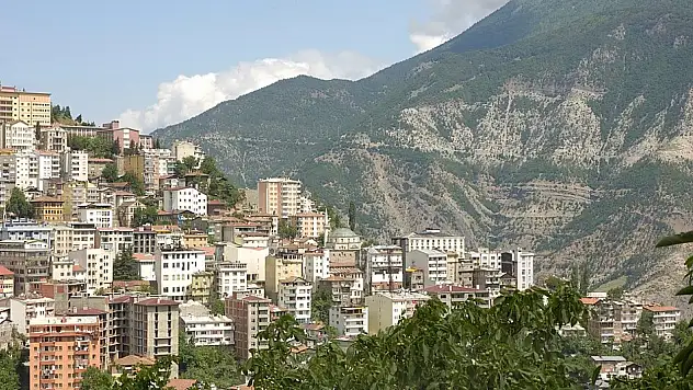 Artvin, Türkiye'nin İlk 'Sigarasız Şehri' Oluyor! Sağlık Bakanlığı'ndan tütünle mücadelede tarihi adım