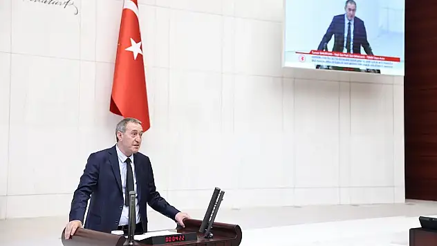 Milletvekilimiz Tuncer Bakırhan, Siirt Çinko Fabrikasının Mağduriyet Yaşayan İşçileriyle İlgili Soru Önergesini TBMM'ne Sundu