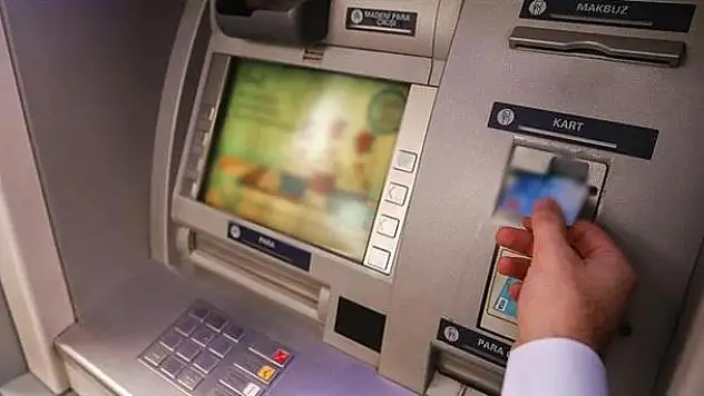 Bankamatik Memurlarından Sonra Bankamatik Öğrencileri