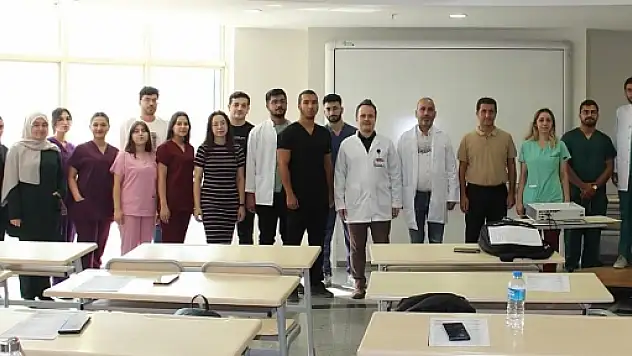 Başhekim Kaynak'tan Tıp Fakültesi Öğrencilerine Ziyaret