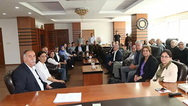 Belediye Eş Başkanlarına Ziyaretler Devam Ediyor