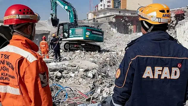 Birinci Derece Deprem Bölgesindeyiz Fakat Bunun Bilincinde Değiliz!