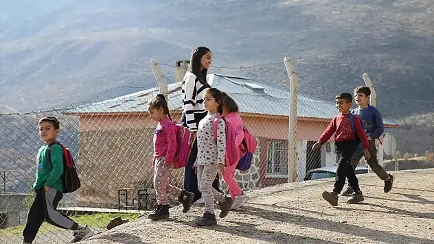 Buse Öğretmen'in Azmi!