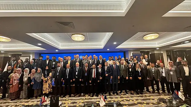 Çalışan Sağlığı İçin Uluslararası Kongre ve Gazze Sağlık Forumu Yapıldı