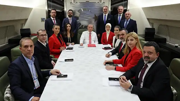 Cumhurbaşkanı Erdoğan'dan Geniş Gündem Değerlendirmesi: CHP Eleştirisi, Terörle Mücadele, Gazze, Suriye ve Ekonomi Öne Çıktı