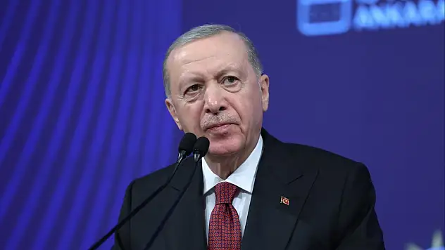 Cumhurbaşkanı Erdoğan'dan Yeni Anayasa Hamlesi: 10 Hukukçu Görevlendirildi