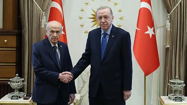 Cumhurbaşkanı Erdoğan ile MHP lideri Bahçeli Arasında Sürpriz Görüşme