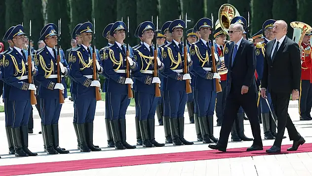 Cumhurbaşkanı Erdoğan'a Azerbaycan'da Resmi Karşılama