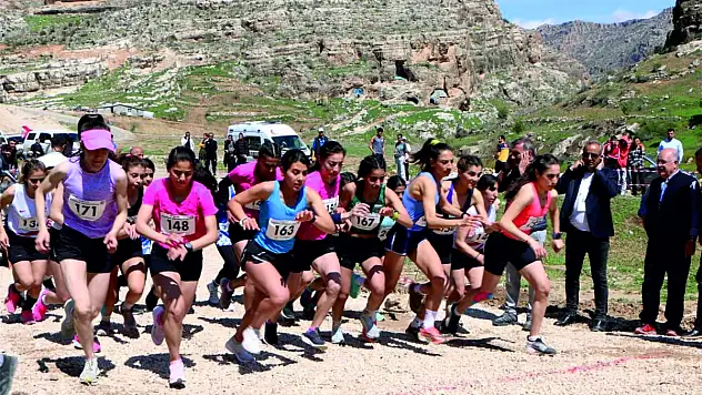 Dağ Koşuları Türkiye Şampiyonası (Avrupa Şampiyonası Milli Takım Seçmeleri –U-20) 27 Nisan'da Eruh İlçemizde Yapılacak