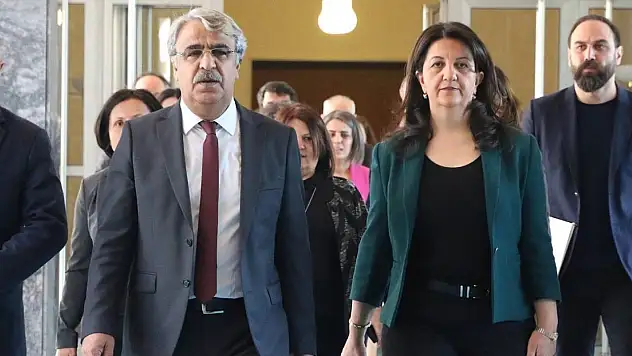 DEM Parti Heyeti ile Adalet Bakanı Tunç Çarşamba Günü Bir Araya Geliyor
