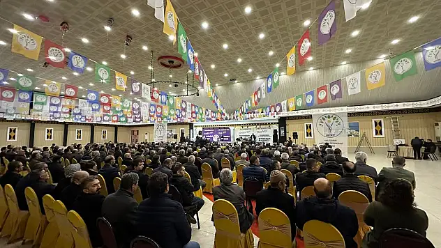 DEM Parti Siirt Örgütünde Kongre Hazırlıkları