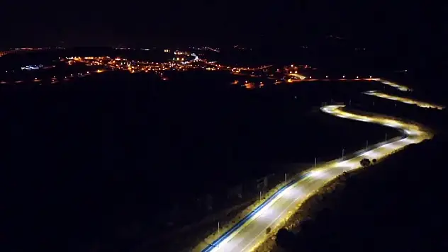 Dicle Elektrik'ten Siirt'te 8.7 km. Aydınlatma Tesisi