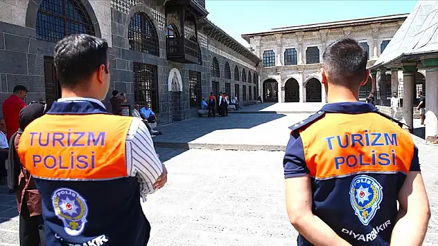 Diyarbakır'da 'Turizm Polisi' Göreve Başladı