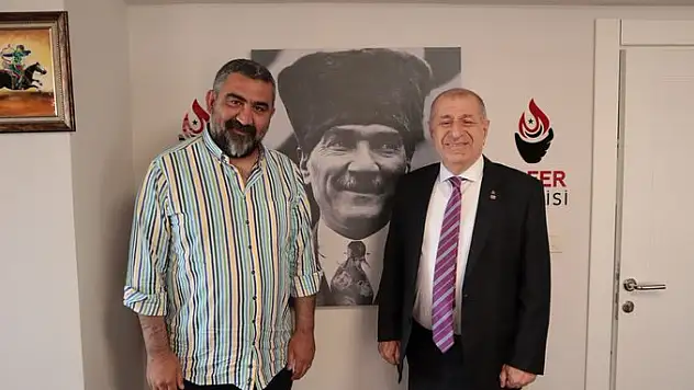 Eski Milli Futbolcu Ümit Özat, Ümit Özdağ'ın Başdanışmanı Oldu
