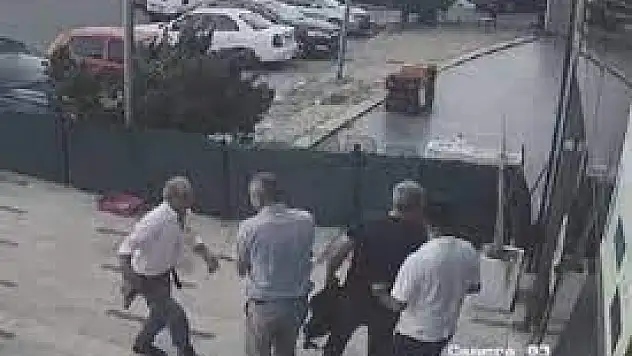 Ev Sahibi Kiracısını Vurdu!