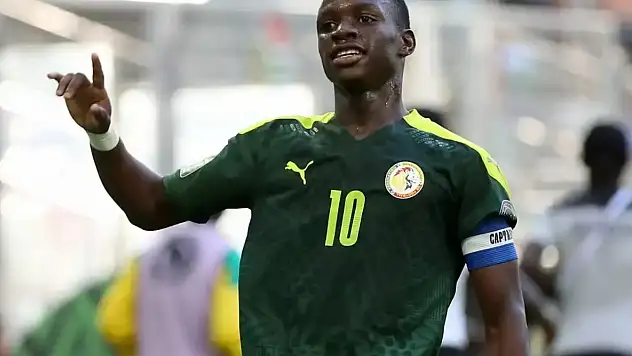 Fenerbahçe'den Geleceğe Yatırım: Amara Diouf İstanbul'da