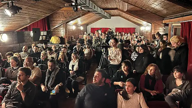 Filistinle Dayanışma Günü'nde Filistinli Ressamlar Sergi Açtı