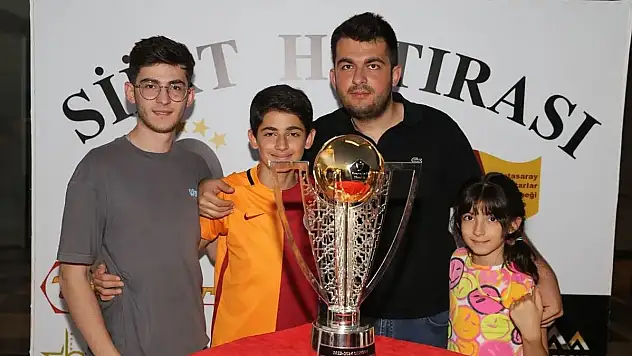 Galatasaray'ın Kupası Siirt'teydi
