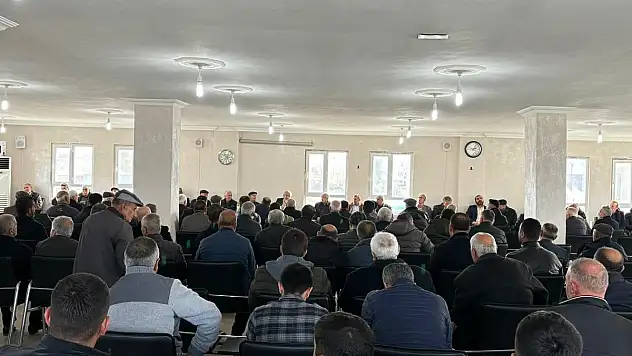 Gökçebağ Beldesinde Halk İstişare Toplantısı