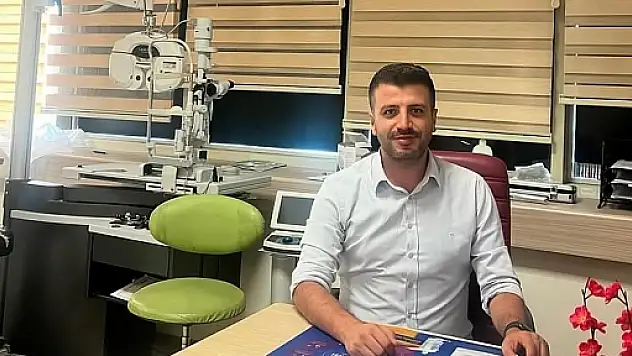 Göz Doktoru Akkoyun, Ekran Bağımlığının Yol Açtığı Problemleri Anlattı
