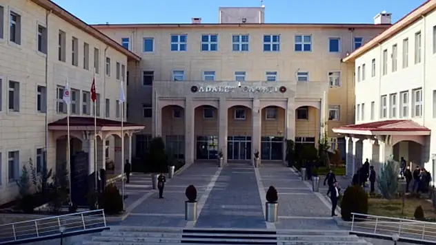 HSK, Hakim ve Savcı Adayları Kararnamesi Yayımlandı! İşte Siirt'e Atanan Adaylar