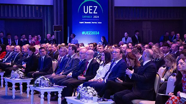 İş ve Ekonomi Dünyasının Buluşma Noktası Uluslararası Ekonomi Zirvesi'ne Kayıtlar Başladı