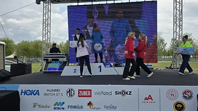 İstanbul Yarı Maratonu'nda Siirt Rüzgarı