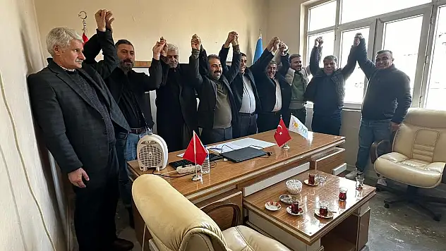 İYİ Parti İl ve İlçe Adaylarını Tanıttı