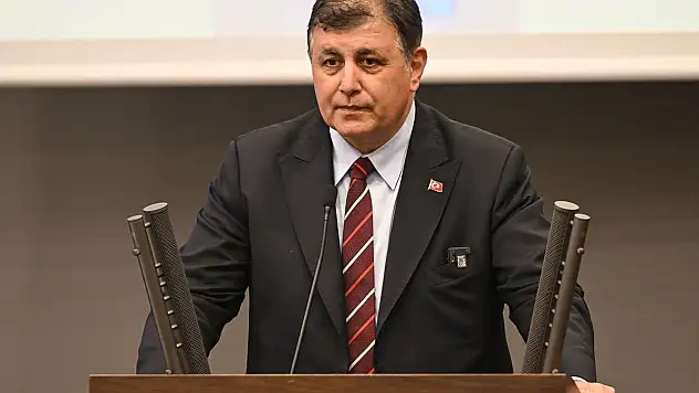 İzmir Büyükşehir Belediye Başkanı Cemil Tugay: ''1030 İşçiyi İşten Çıkarıyoruz, Sorumlusu Sendikadır''