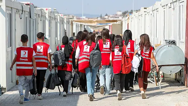 Kızılay Gönüllüleriyle İyiliği Büyütüyor